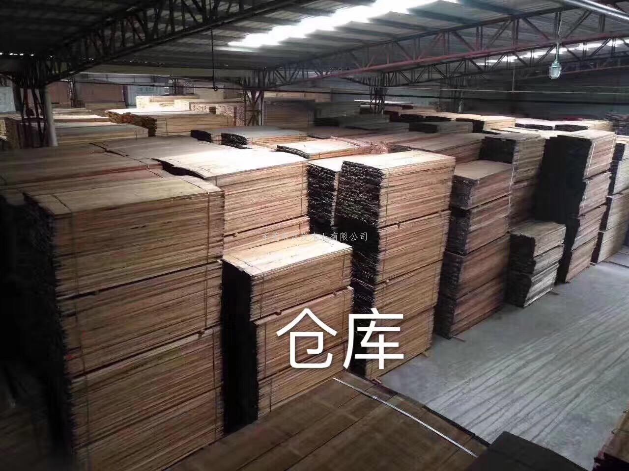 5.1雙發(fā)優(yōu)惠大酬賓活動，趕緊來參加，有買有送，多買多送！